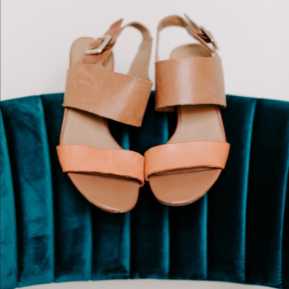 Tan and pink leather heel sandal